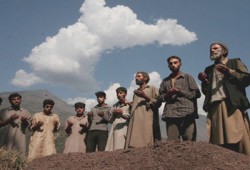 "العفو الدولية" تطالب بمناقشة مقابر كشمير