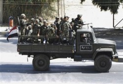 7 شهداء وتزايد الانشقاقات بسوريا