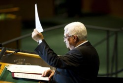 الفلسطينيون: خطاب عباس متناقض وليس محل إجماع