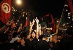 ثوار ليبيا يدخلون طرابلس ويعتقلون سيف الإسلام