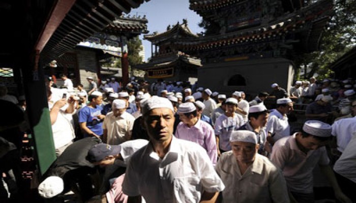 سواسية: الحملة الصينية ضد الإيجور المسلمين عنصرية