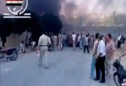 بشار الأسد يجدد قصف حماة.. ومظاهرات لنصرتها