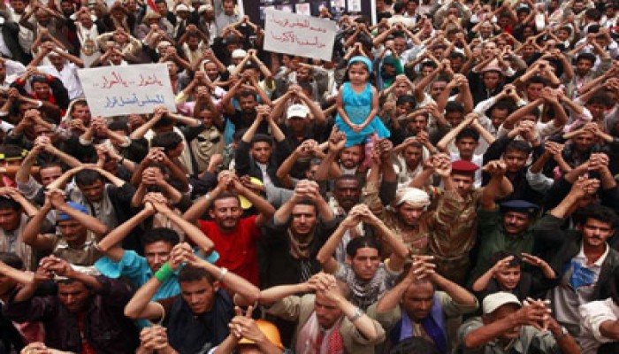 نجاة زعيم "الإصلاح" اليمني من محاولة اغتيال