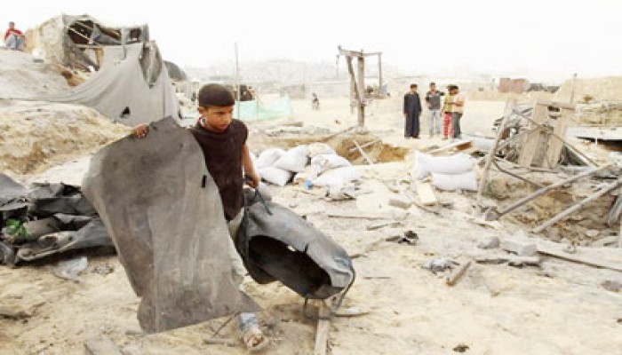جرحى في غارات صهيونية على غزة