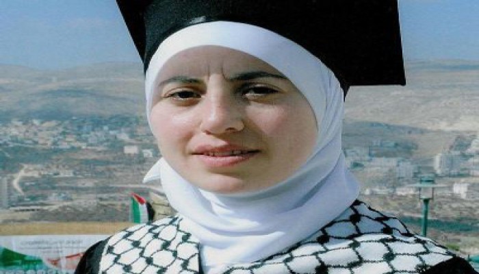 أسيرة محررة تطالب بتحرك دولي ضد إجرام الصهاينة