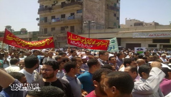 مظاهرات بميدان الساعة بالبحيرة ضد قتلة الثوار