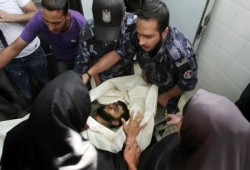 شهيدان وجريح في قصف صهيوني على غزة