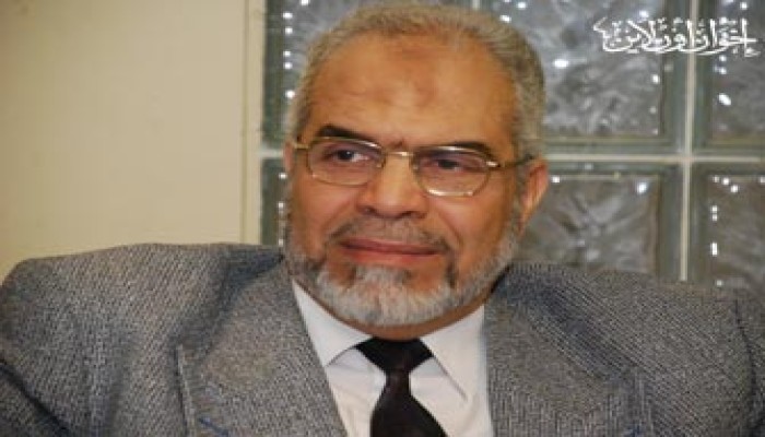 الإخوان المسلمون والدستور