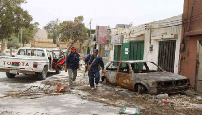 ثوار ليبيا يزحفون لطرابلس وتراجع لمرتزقة القذافي