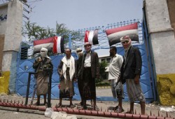 ثوار اليمن يسيطرون على تعز ومسيرات لرفض عودة الديكتاتور