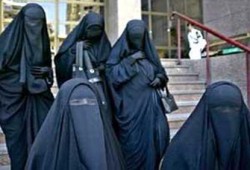 السماح لمنتقبات "القاهرة" بحضور الامتحانات