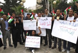 الفصائل الفلسطينية تدعو للتعجيل في تشكيل حكومة الوحدة