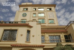 الصرح الشامخ