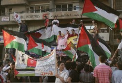متظاهرو التحرير ينضمون إلى مظاهرة "السفارة"