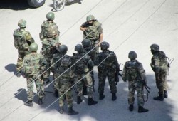 "جمعة الحرائر" في سوريا لإسقاط النظام