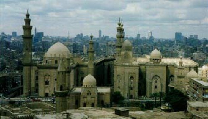 الشرنقة العلمانية
