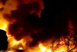 رسائل تحذيرية جديدة من الناتو للقذافي