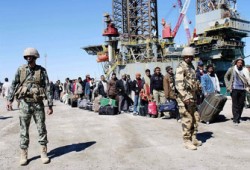 العائدون من ليبيا.. شهادات حية على إجرام القذافي