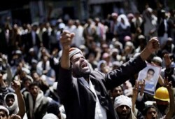 الرئيس اليمني يستجدي خروجًا آمنًا من السلطة