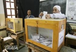 "نعم" و"لا" في عُرْسِ الاستفتاءِ