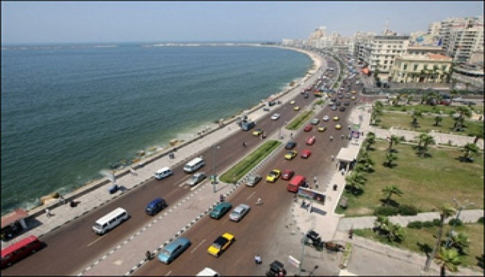 مطالبات بتحسين أوضاع "الجامعة العمالية"