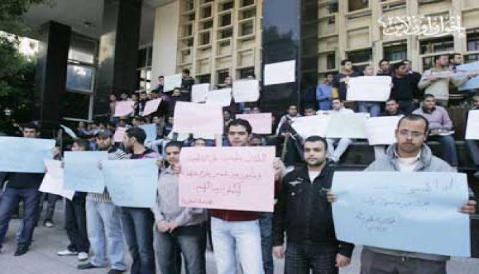 طلاب هندسة المطرية ينتصرون على البلطجية
