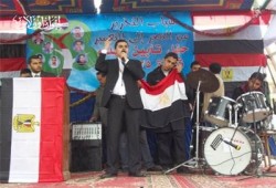 احتفالات طلابية بالثورة في دمنهور والمنصورة