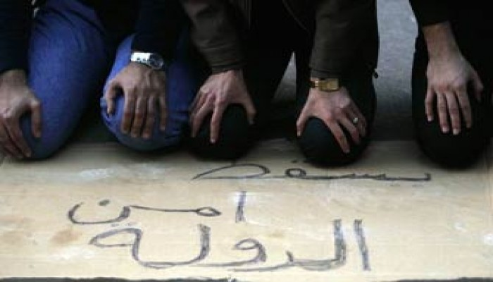 المخبر والصحفي!