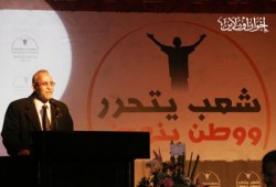 المرشد العام يطالب المصريين بحراسة الثورة