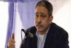 ثوار ومثقفون يرفضون اختيار أبو غازي وزيرًا للثقافة