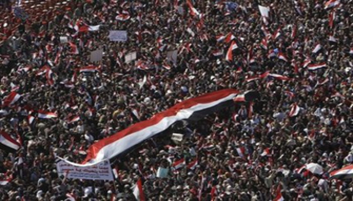 جمال عبد الغفار يكتب عن الإخوان والثورة والخصوم