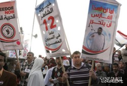 الشاطر يتعرض لأزمة قلبية ويضرب عن الزيارات