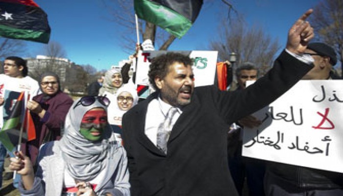 سواسية: قتل المتظاهرين الليبيين جريمة ضد الإنسانية