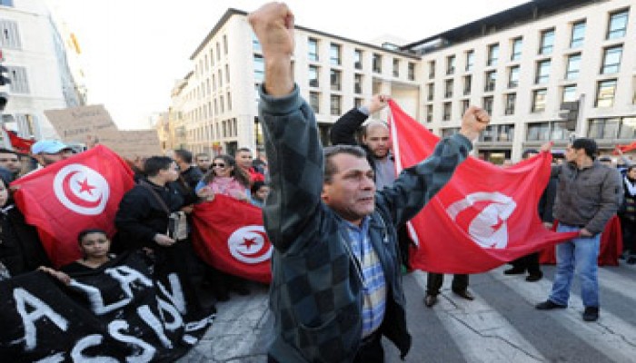 تونس من "العزيز" إلى "البطيخ"