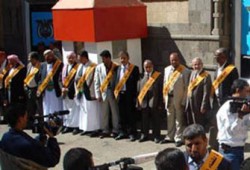 اليمن: أحزاب "اللقاء المشترك" تحذِّر الحكومة من اللعب بالنار