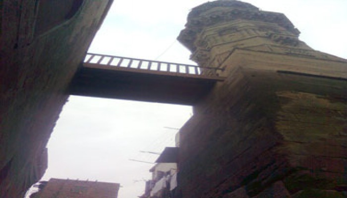 مسجد "قراقوجا الحسني".. المبالغة في إهمال الآثار!