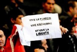 تصاعد المطالبات بمحاكمة عاجلة لـ"بن علي"