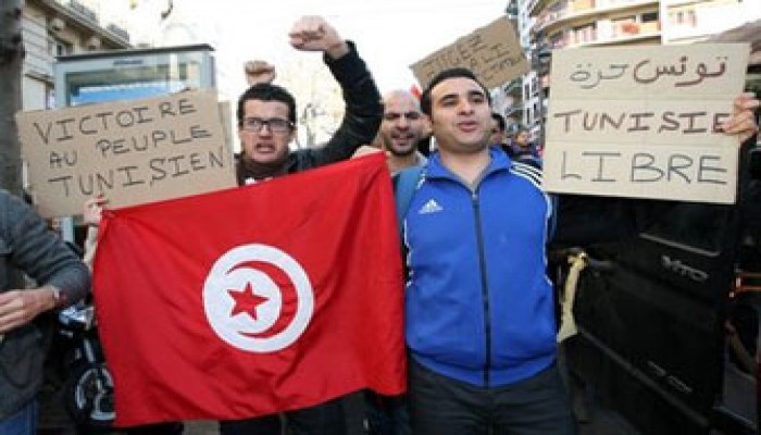 صحف العالم: الأنظمة العربية تراقب شوارعها بعد ثورة تونس