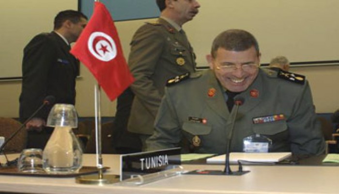 واشنطن طلبت من الجيش التونسي الاستيلاء على الحكم