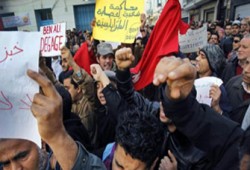 انتفاضة تونس تنتصر.. و"بن علي" يهرب!