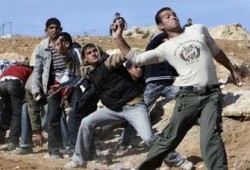 مواجهات فلسطينية مع الصهاينة في نابلس