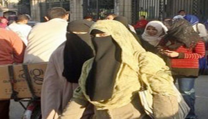حجز دعوى طالبة منتقبة للحكم في 12 يناير