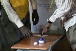 بدء تنفيذ مخطط تمزيق السودان برعاية صهيوأمريكية