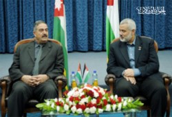 حكومة هنية ترفض خطط الاحتلال للوطن البديل