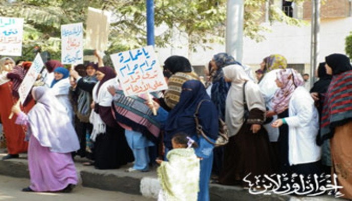 العاملون بمستشفى المواساة: الحكومة شرَّدتنا!