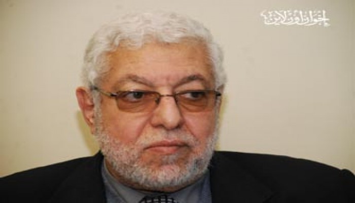 د. محمود حسين يواسي د. عثمان النادي في وفاة شقيقه