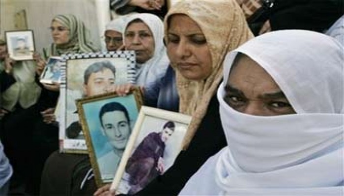 مؤسسة حقوقية: أوضاع الأسرى الفلسطينيين مأساوية