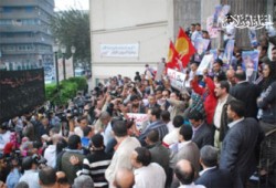 القوى السياسية تتهم "التجمع" بموالاة النظام