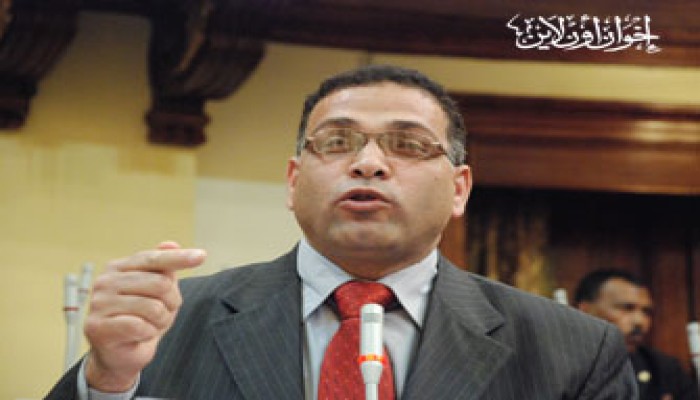 مجدي عاشور يفنِّد شائعات الأمن ويؤكد التزامه بالمقاطعة