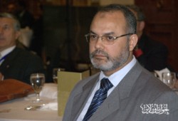 إصابة أسرة الحسيني وعدد من أنصاره على يد الأمن